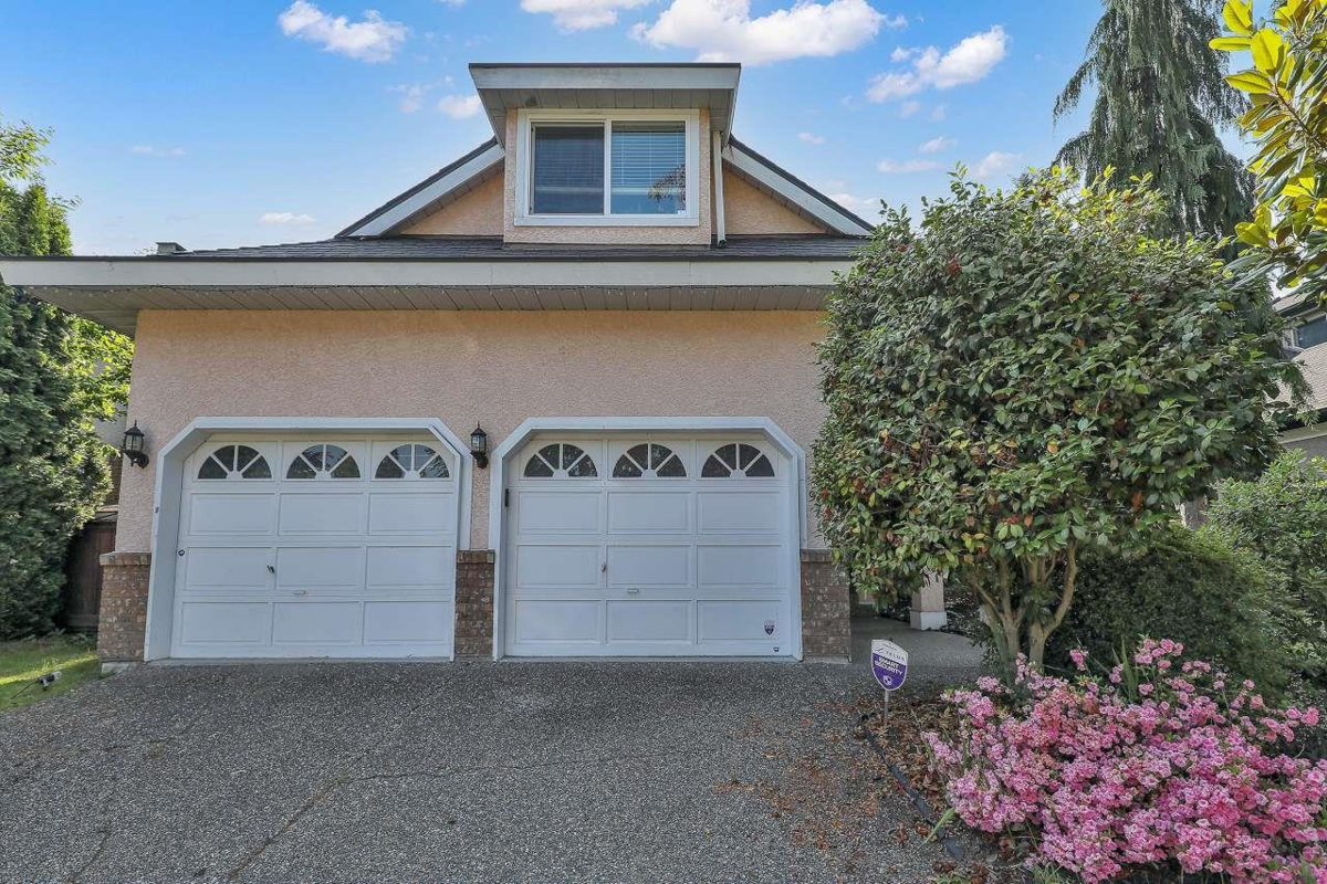 Community Amenities Photo (Clubhouse) of 9465 164 Street, Surrey, BC