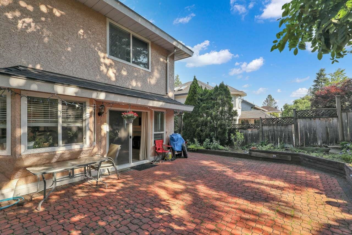 Outdoor Kitchen Photo of 9465 164 Street, Surrey, BC