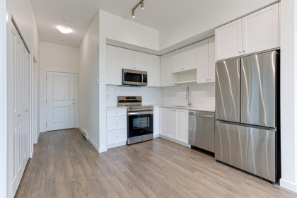 610 15858 Fraser Highway, Surrey, BC