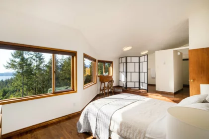 Bedroom 3 Photo of 1557 Whitesails Drive, Bowen Island, BC