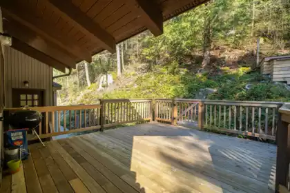 Garage Interior Photo of 1557 Whitesails Drive, Bowen Island, BC