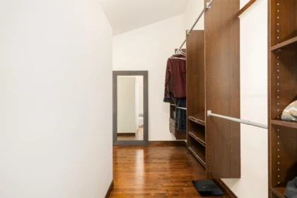 Powder Room Photo of 1557 Whitesails Drive, Bowen Island, BC
