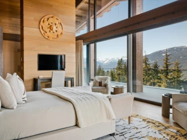 Entry Foyer Photo of 2982 High Point Drive, Whistler, BC