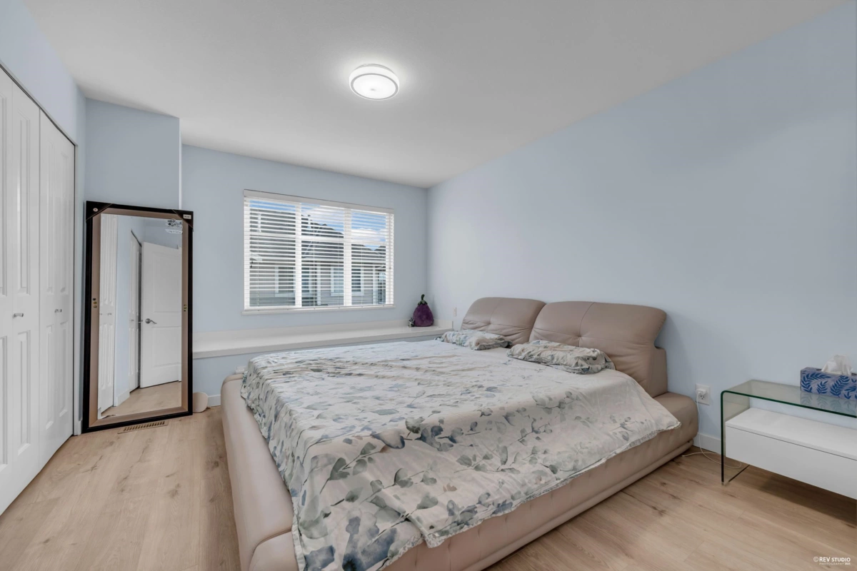 Powder Room Photo of 63 9800 Odlin Road, Richmond, BC