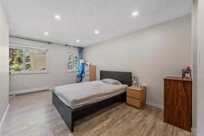 508 9890 Manchester Drive, Burnaby, BC, Burnaby — Apartment/Condo for sale
