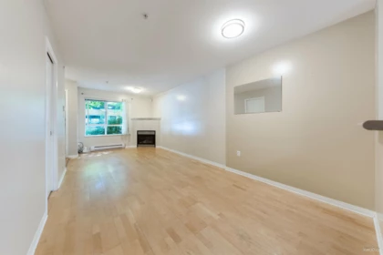 Bedroom 3 Photo of 229 E 11th Avenue, Vancouver, BC