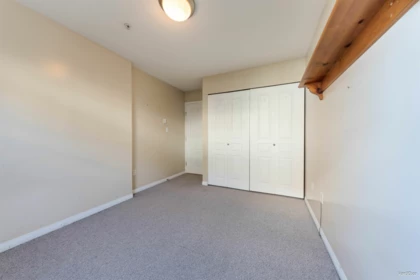 Powder Room Photo of 229 E 11th Avenue, Vancouver, BC