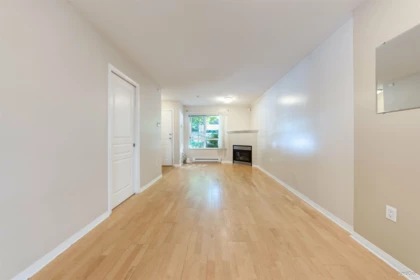 Primary Bedroom Photo of 229 E 11th Avenue, Vancouver, BC