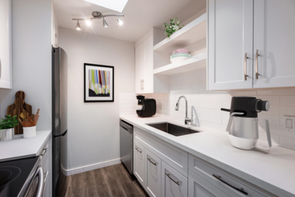 403 1147 Nelson Street, Vancouver, BC, Vancouver — Apartment/Condo for sale
