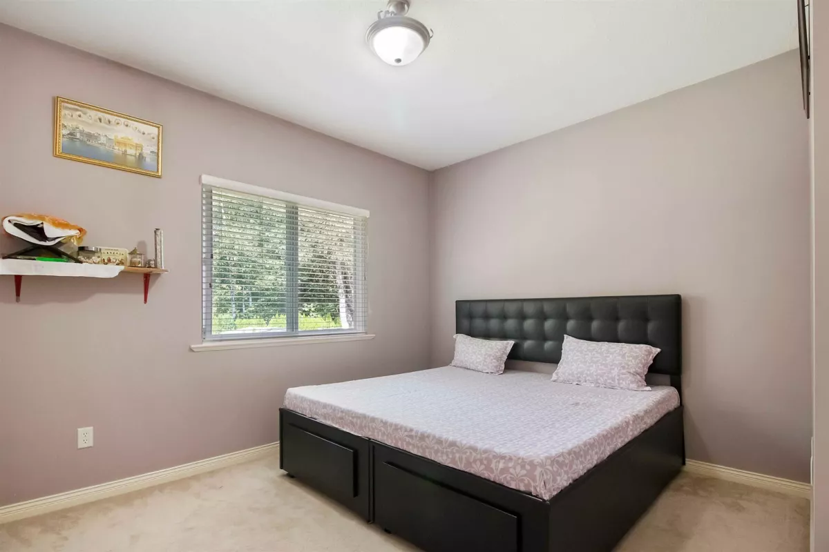 Office / Den Photo of 33577 12 Avenue, Mission, BC