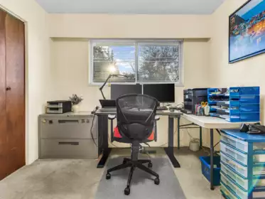 Office / Den Photo of 6870 6th Street, Burnaby, BC