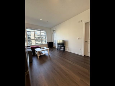 Kitchen Island Photo of 420 8509 158 Street, Surrey, BC