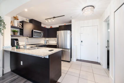 Primary Bathroom Photo of 318 6628 120 Street, Surrey, BC