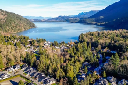 44 1885 Columbia Valley Road, Cultus Lake, BC, Cultus Lake — Single Family Residence for sale