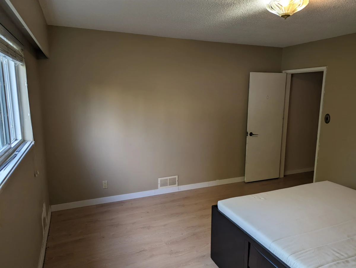 Garden / Landscaping Photo of 5395 Georgia Street, Burnaby, BC