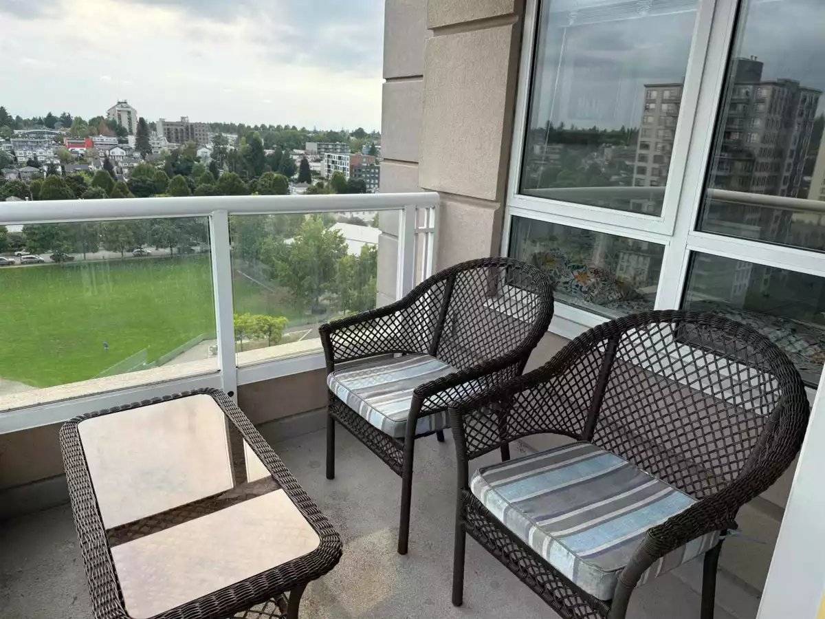 Mudroom Photo of 1203 5189 Gaston Street, Vancouver, BC