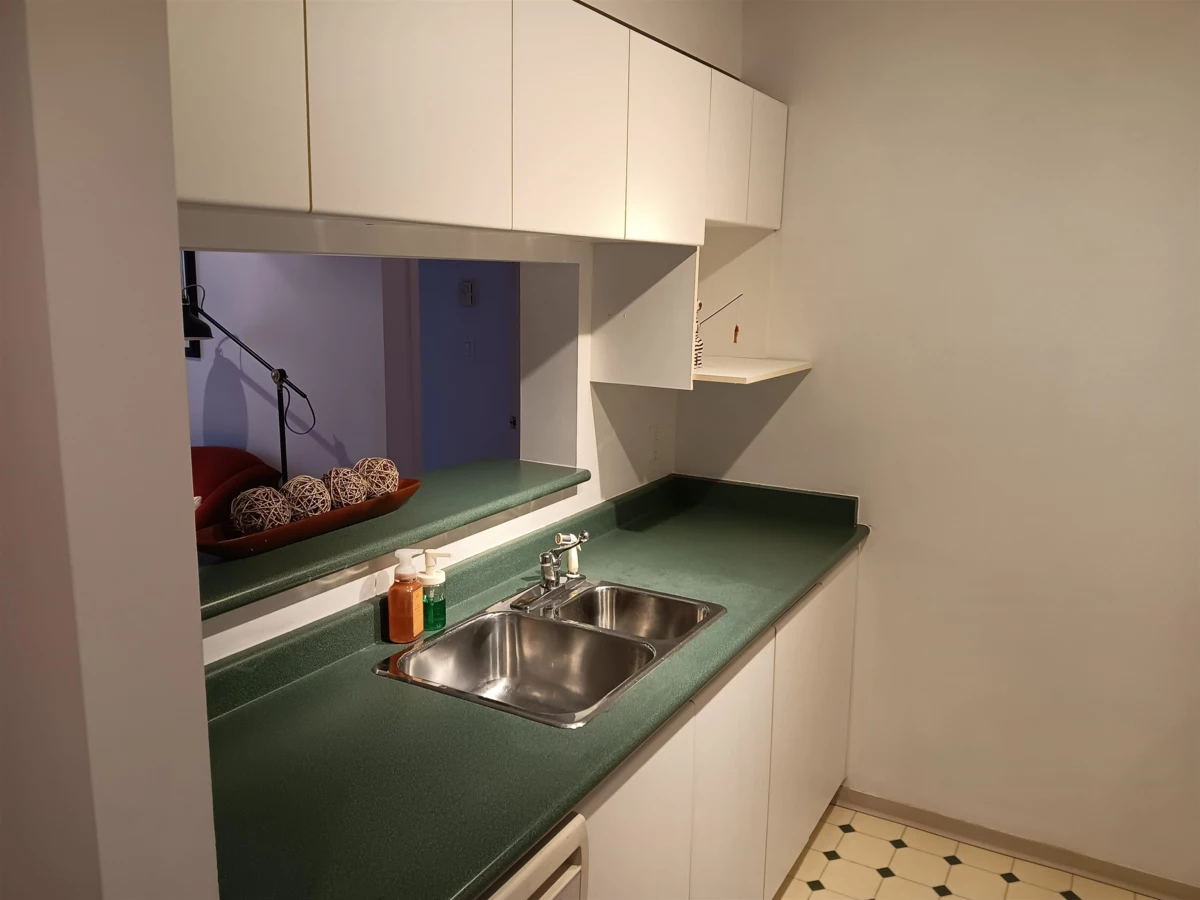 Primary Bathroom Photo of 1203 5189 Gaston Street, Vancouver, BC