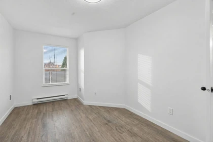 Walk-In Closet Photo of 305 14377 103 Avenue, Surrey, BC
