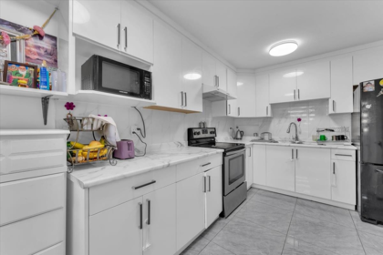 23 3075 Trethewey Street, Abbotsford, BC