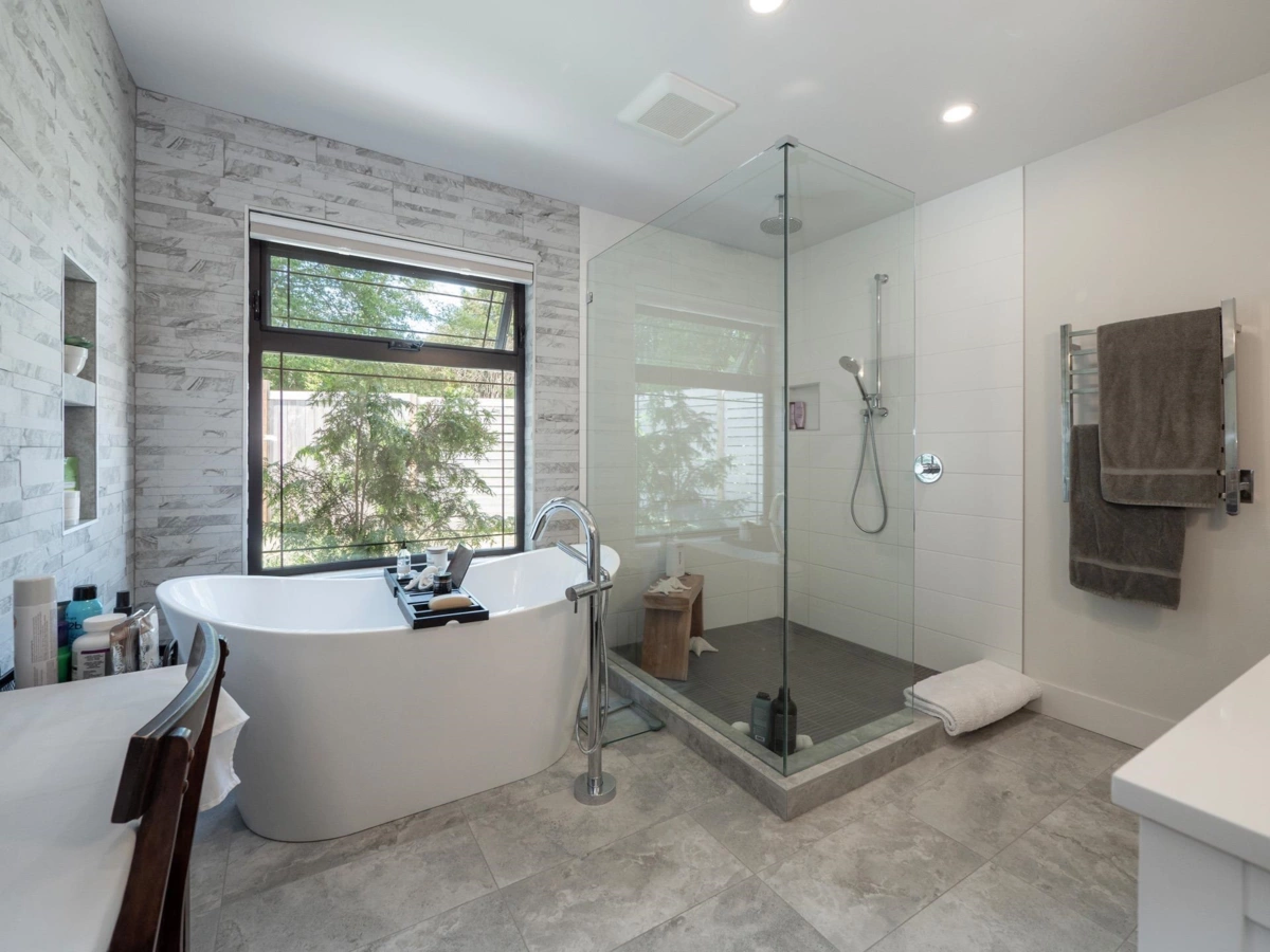 Bedroom 2 Photo of 655 Dougall Road, Gibsons, BC