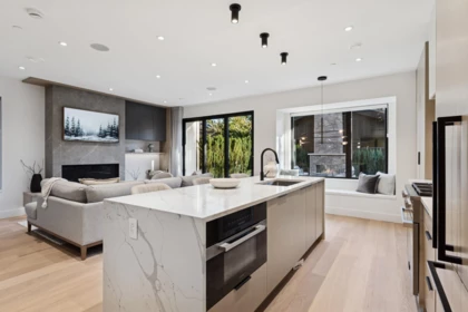 Pantry Photo of 2 3036 W 14th Avenue, Vancouver, BC