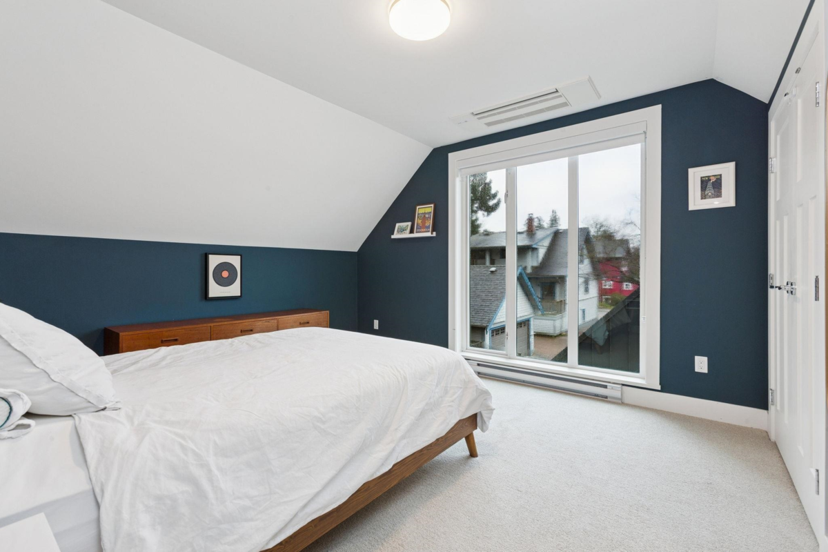 Laundry Room Photo of 612 Brantford Street, New Westminster, BC