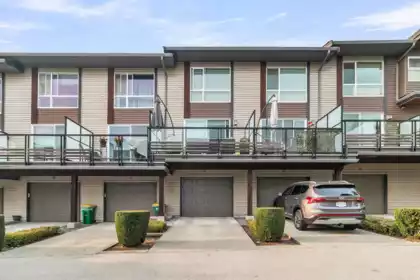 Living Room Photo of 30 16223 23a Avenue, Surrey, BC