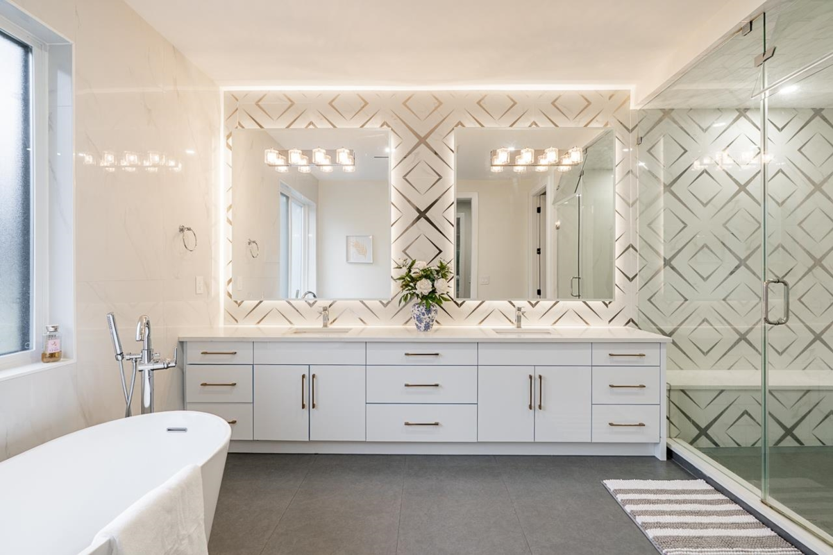 Entry Foyer Photo of 24095 65 Avenue, Langley, BC