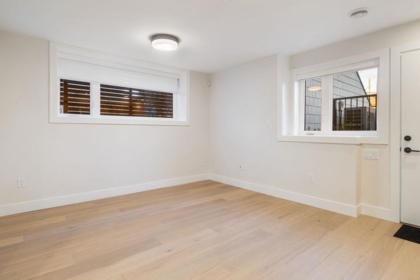 1 1933 Templeton Drive, Vancouver, BC, Vancouver — Apartment/Condo for sale
