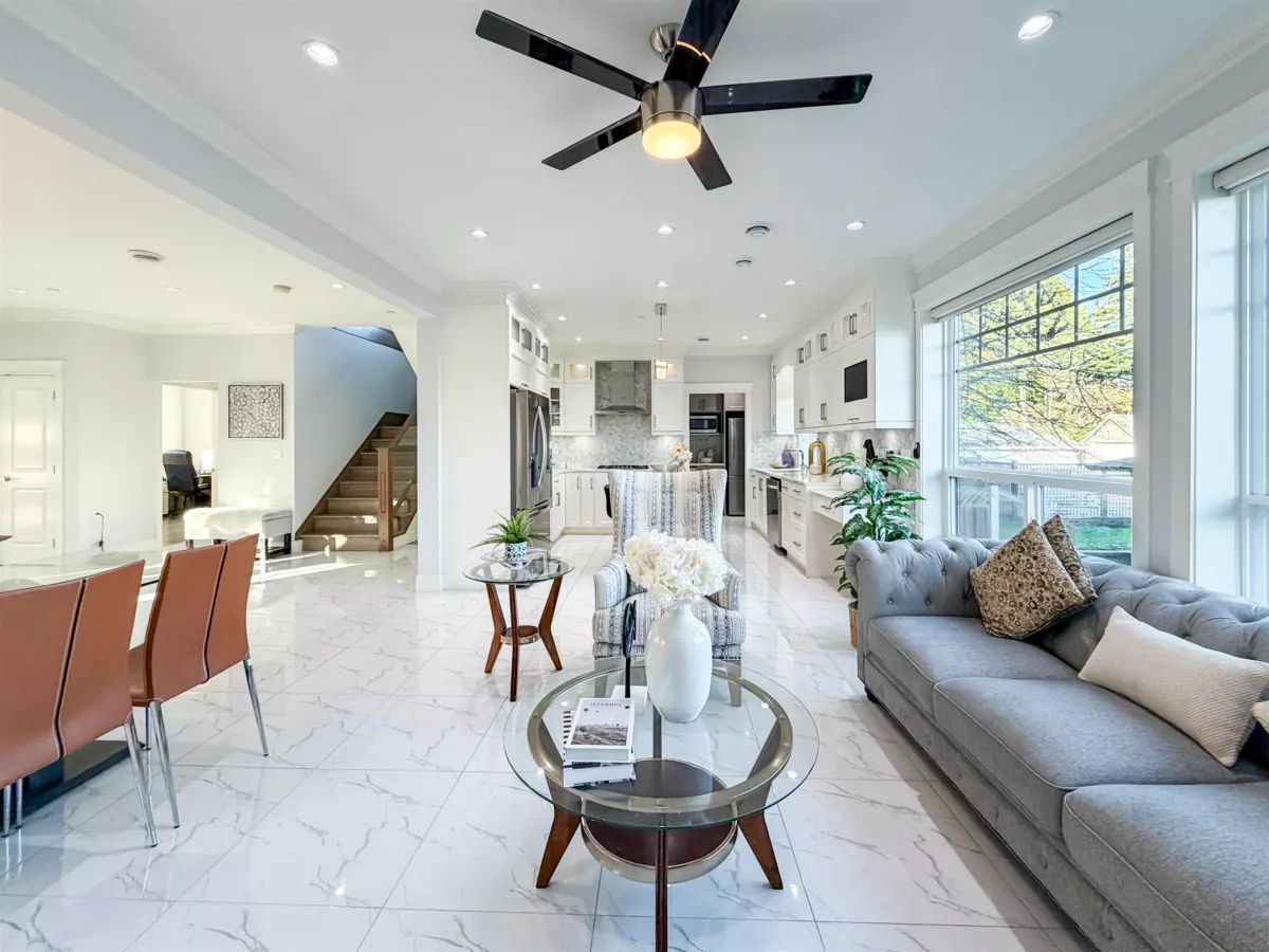 Family Room Photo of 5626 Elizabeth Street, Vancouver, BC