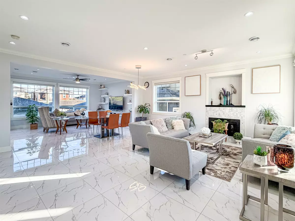 Living Room Photo of 5626 Elizabeth Street, Vancouver, BC