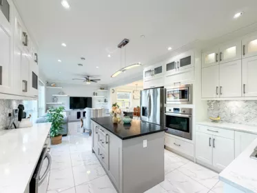 Kitchen Photo of 5626 Elizabeth Street, Vancouver, BC