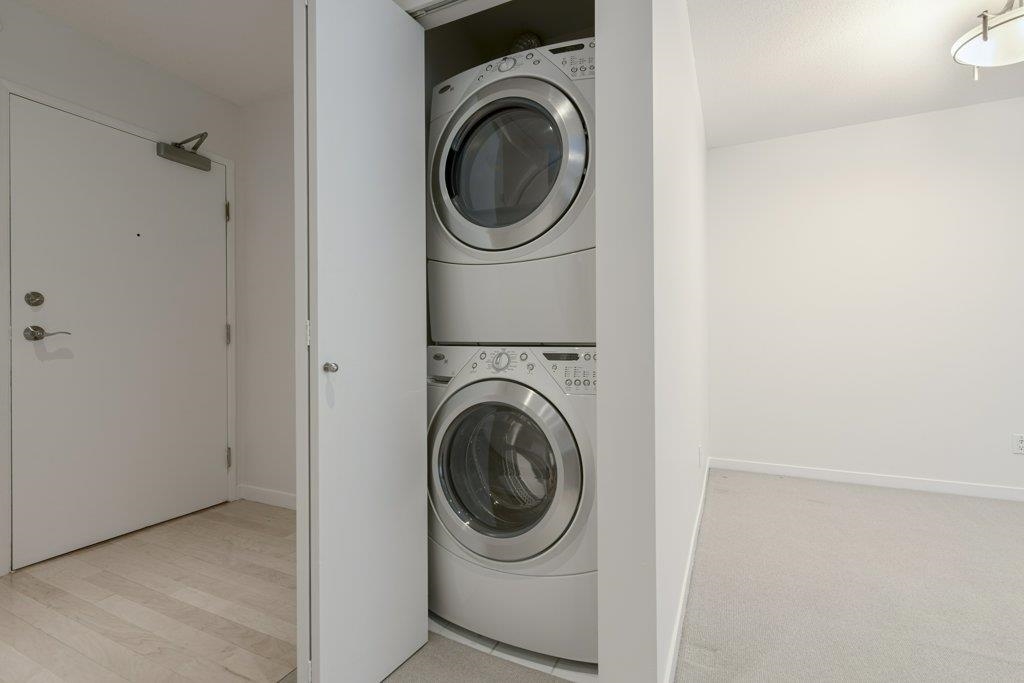 Entry Foyer Photo of 1901 1008 Cambie Street, Vancouver, BC