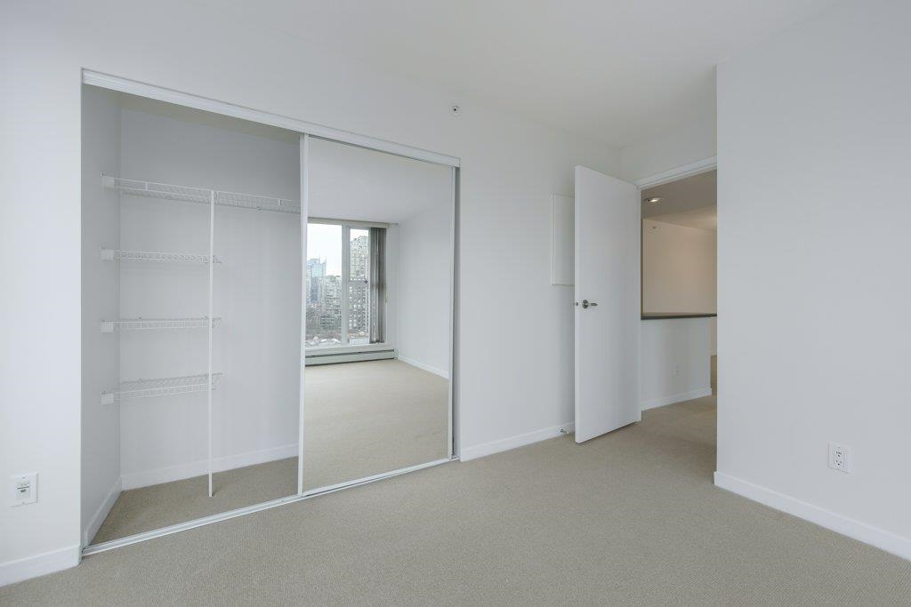 Laundry Room Photo of 1901 1008 Cambie Street, Vancouver, BC