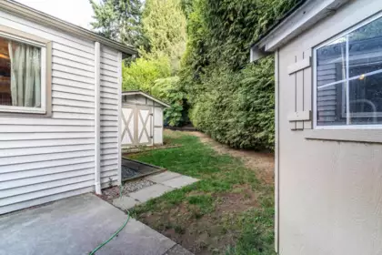 Laundry Room Photo of 1844 Reeves Place, Abbotsford, BC