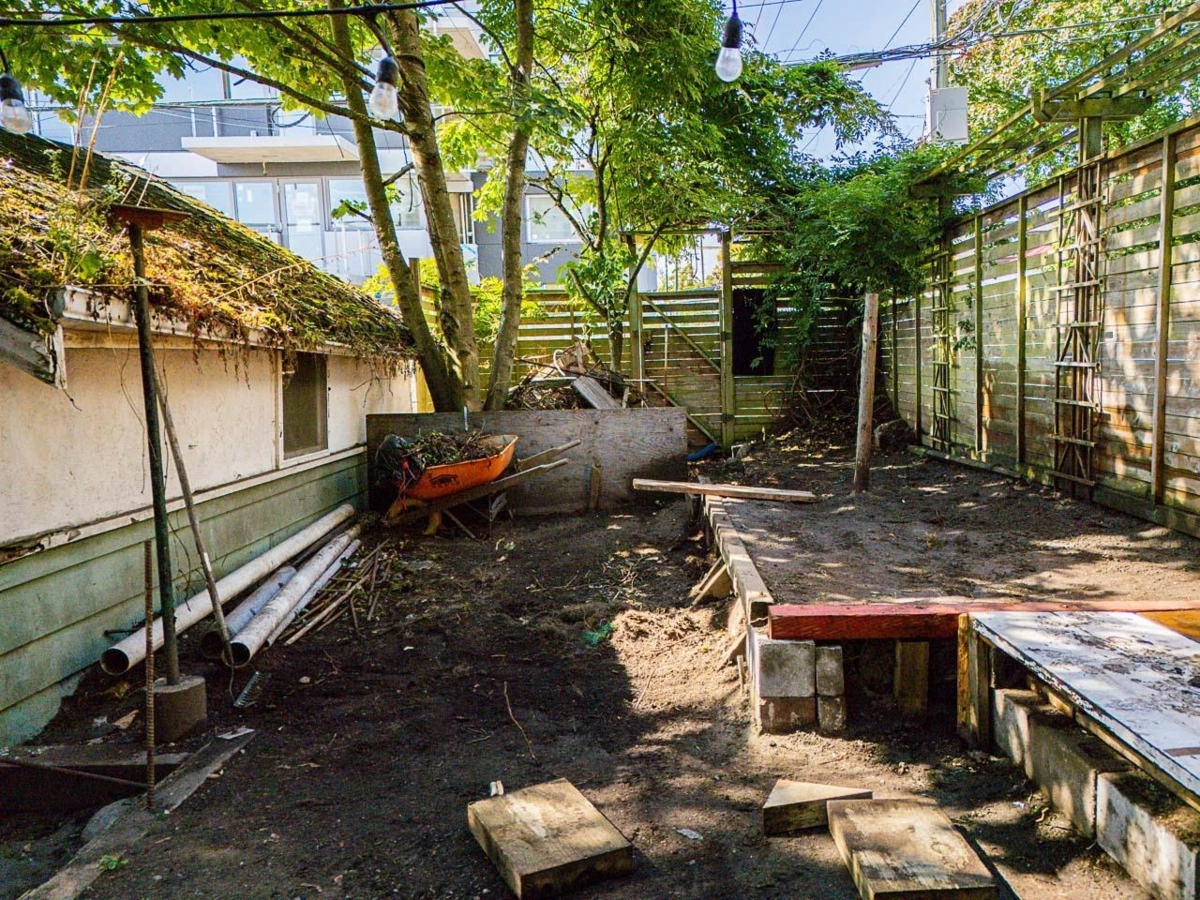 Pantry Photo of 970 W 64th Avenue, Vancouver, BC