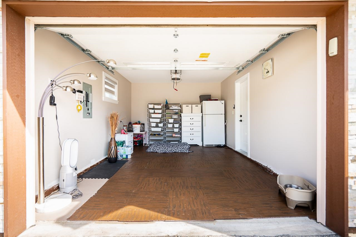 Hot Tub / Spa Photo of 7568 19th Avenue, Burnaby, BC