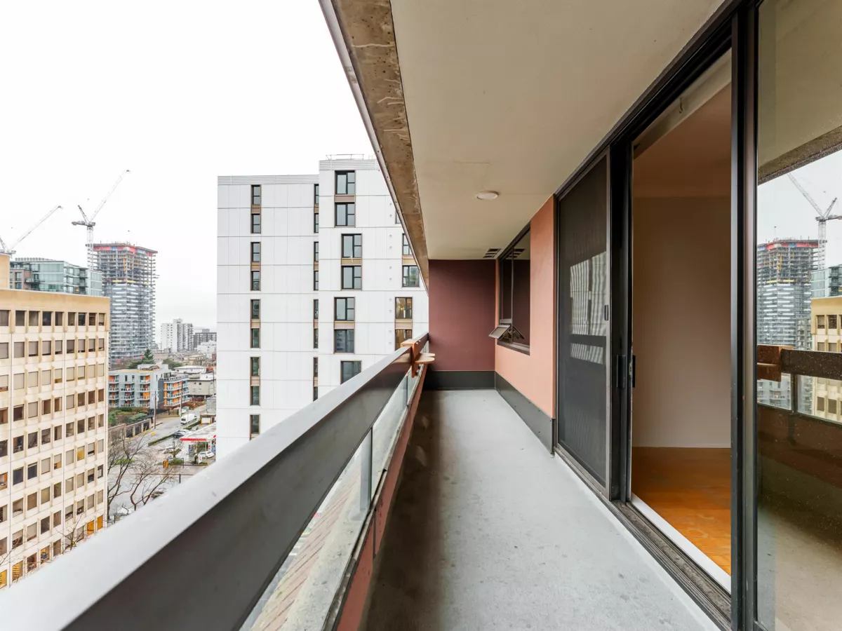 Basement Recreation Room Photo of 1108 1177 Hornby Street, Vancouver, BC