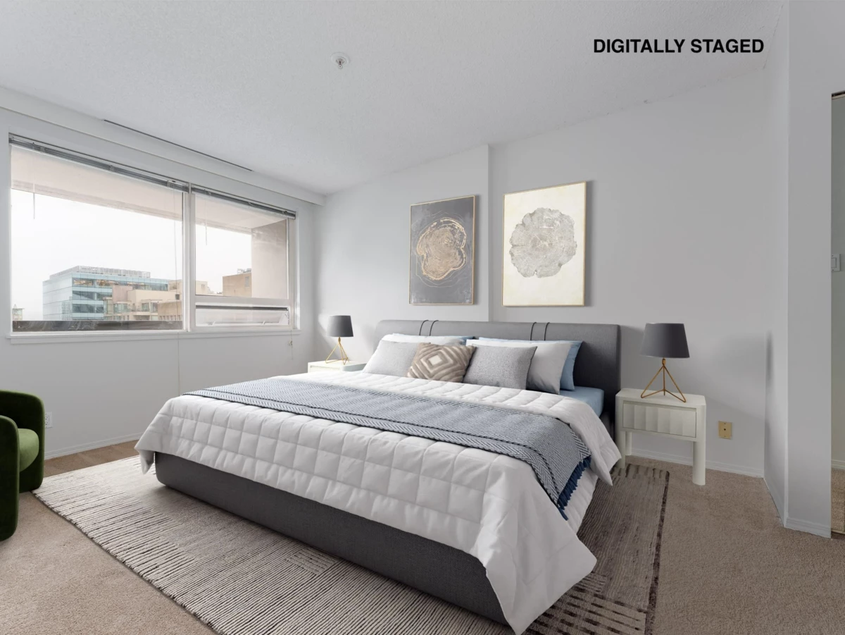 Kitchen Photo of 1108 1177 Hornby Street, Vancouver, BC