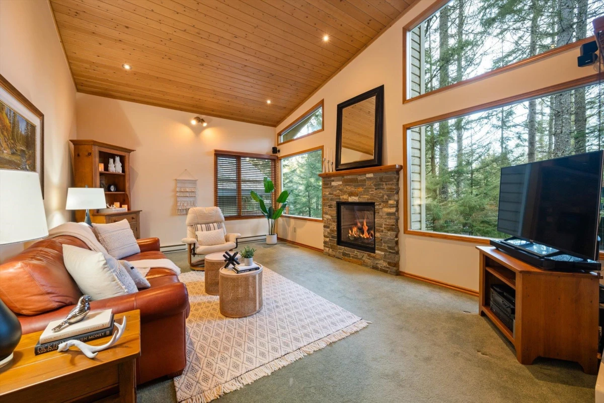 Exterior Front Photo of 3205 Arbutus Drive, Whistler, BC