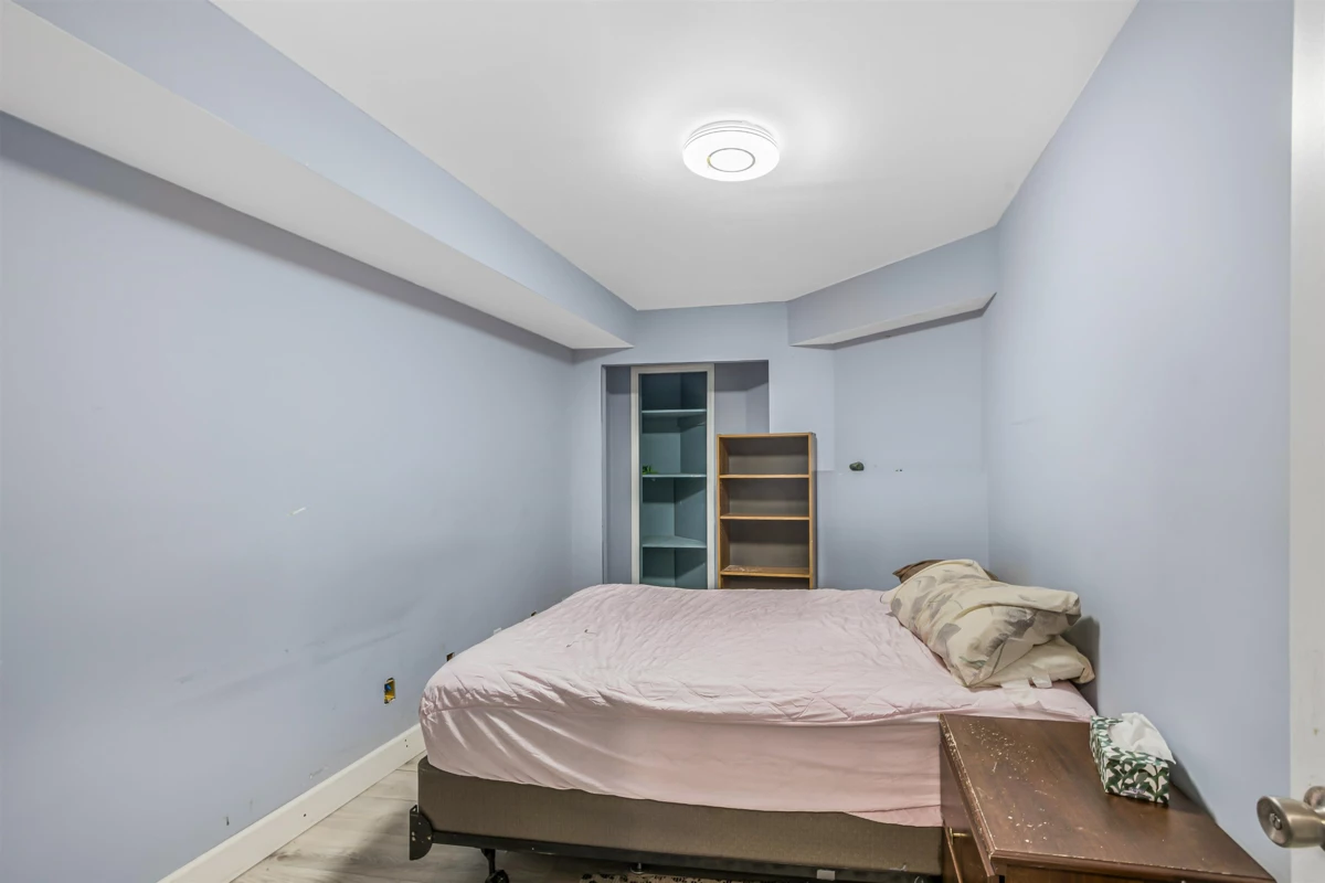 Entry Foyer Photo of 36111 Spyglass Lane, Abbotsford, BC