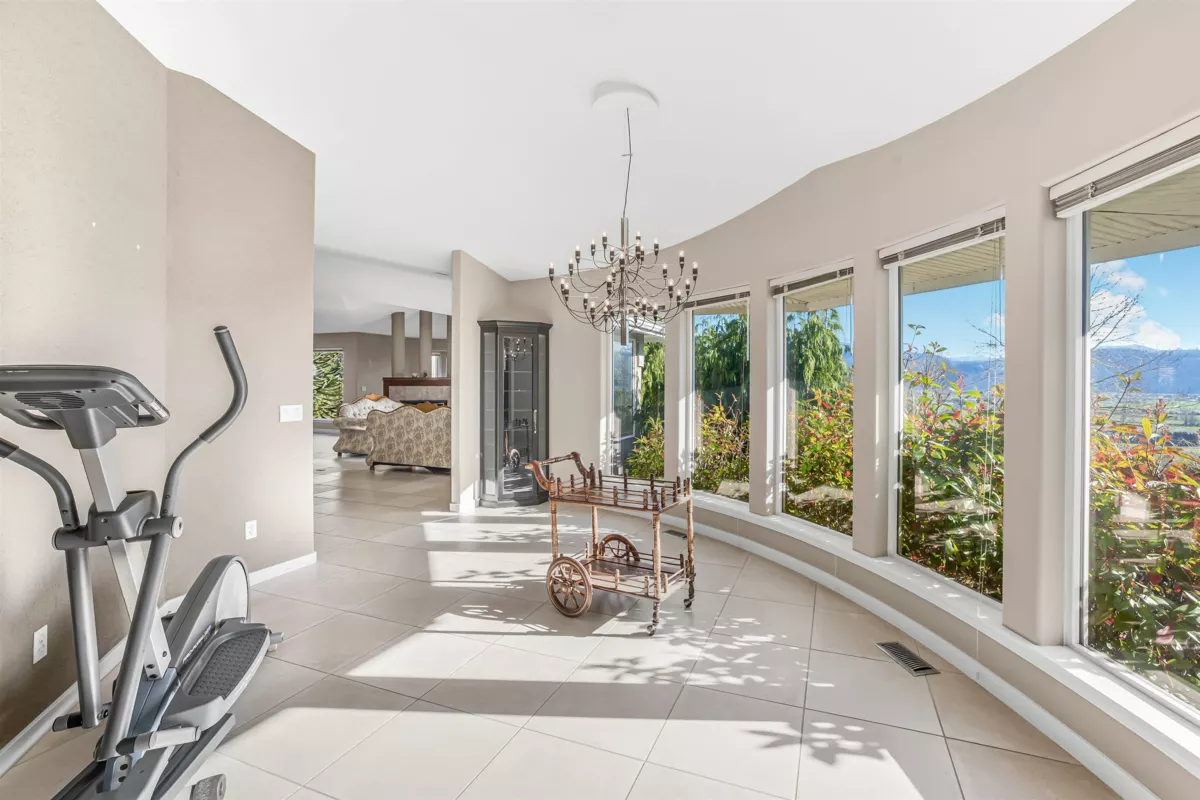 Kitchen Island Photo of 36111 Spyglass Lane, Abbotsford, BC