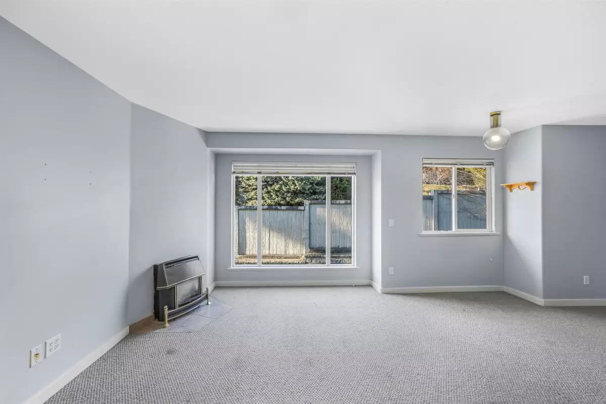 Outdoor Deck Photo of 36111 Spyglass Lane, Abbotsford, BC