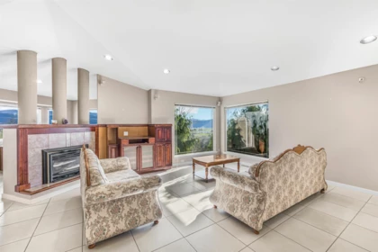 Breakfast Nook Photo of 36111 Spyglass Lane, Abbotsford, BC