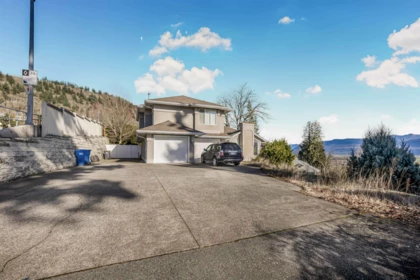 36111 Spyglass Lane, Abbotsford, BC, Abbotsford — Single Family Residence for sale