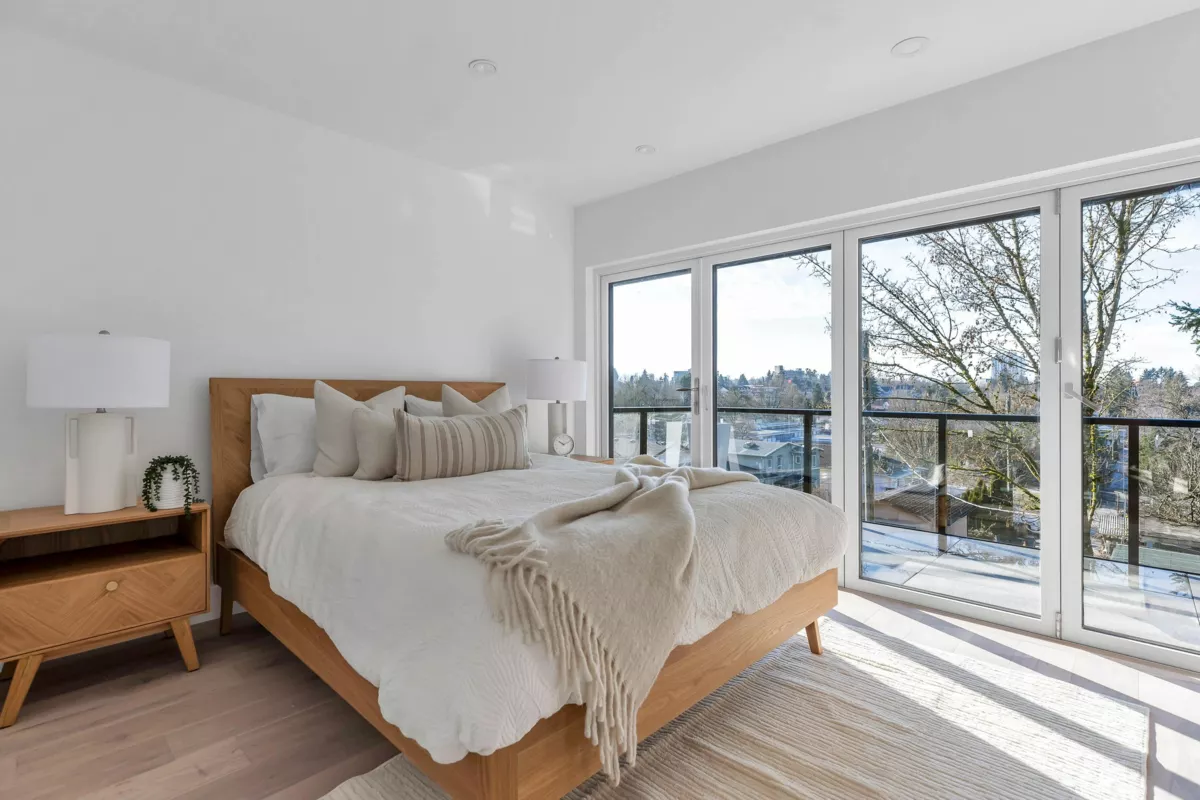 Entry Foyer Photo of 3439 Fleming Street, Vancouver, BC