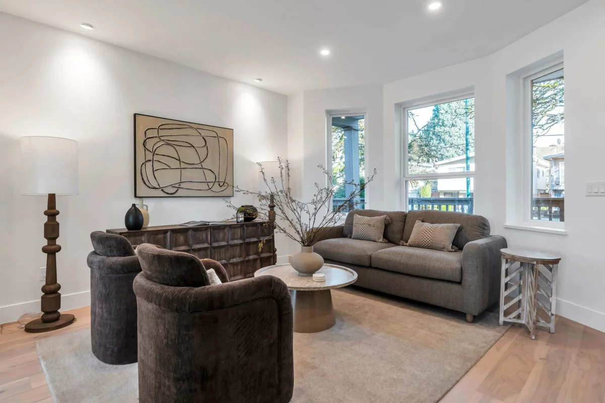 Kitchen Photo of 3439 Fleming Street, Vancouver, BC