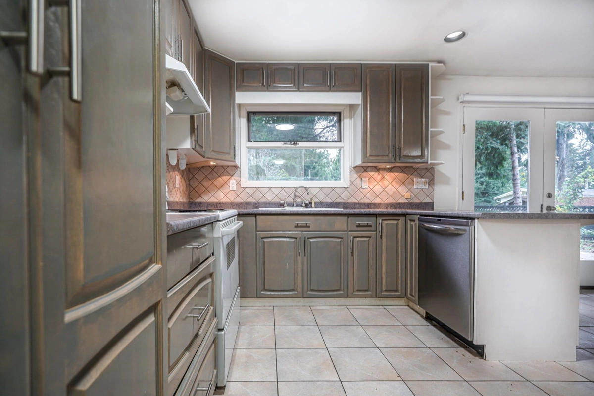 Primary Bathroom Photo of 8577 Terrace Drive, Delta, BC