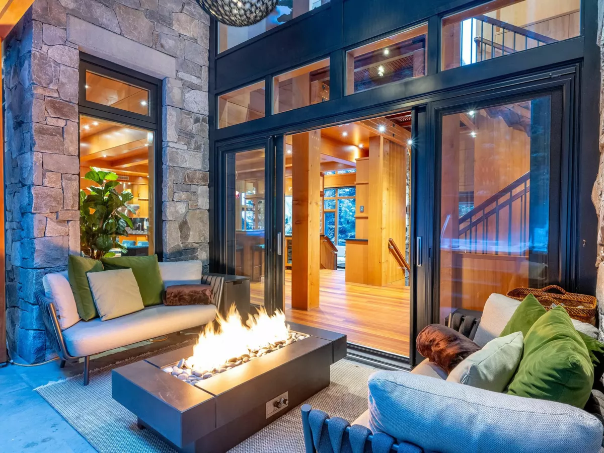 Powder Room Photo of 4961 Horstman Lane, Whistler, BC