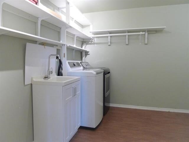 Staircase Photo of 2124 Topaz Street, Abbotsford, BC